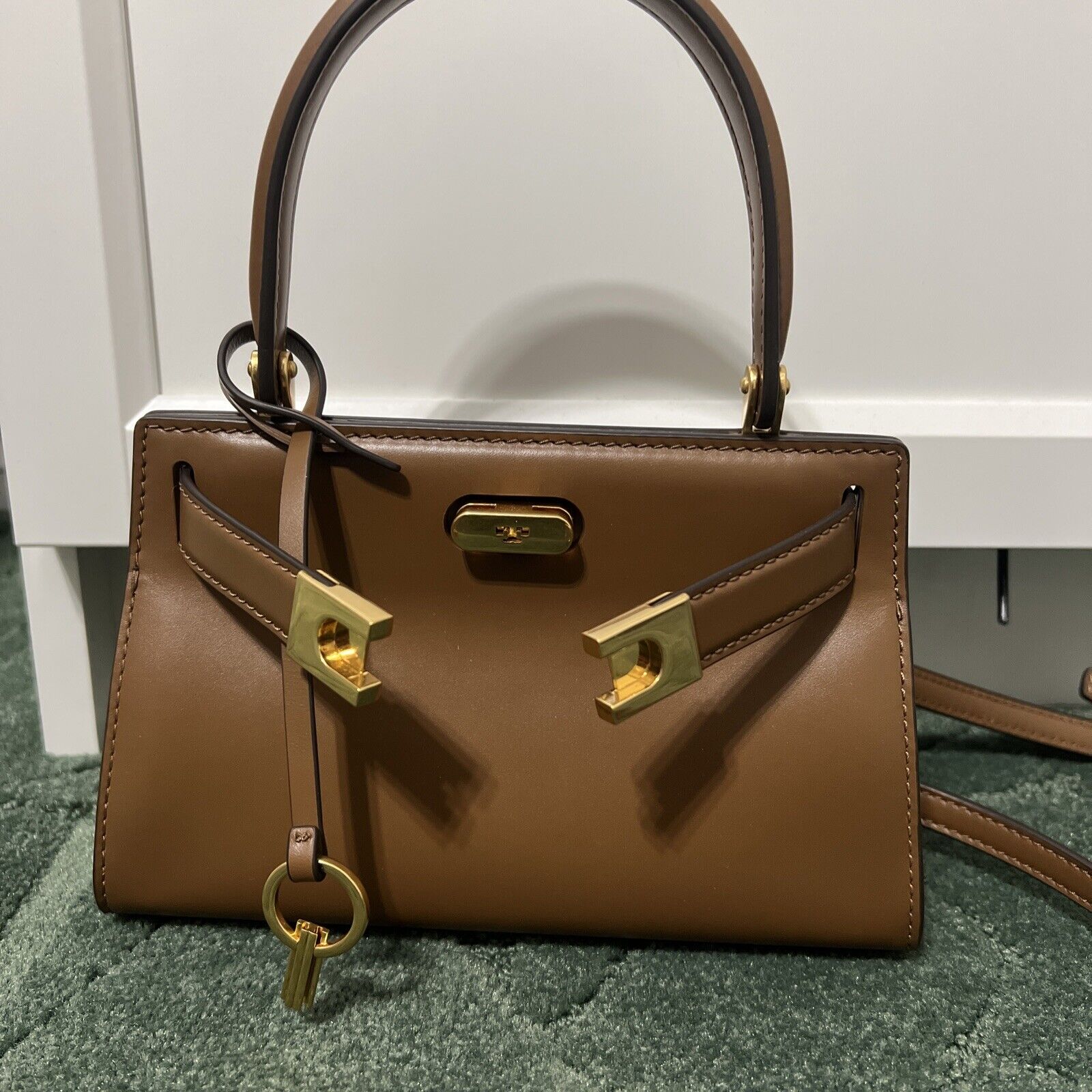 Tory Burch Lee Radziwill Petite Handbag Review 