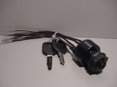 Cole Hersee Outboard Ignition Switch Off-Run-Start Push to Choke 6 Wire NOS