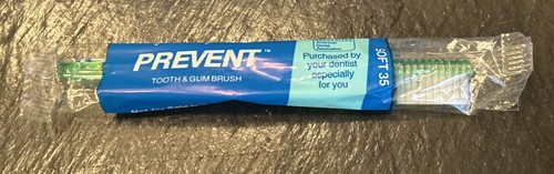 Johnson & Johnson Prevent Soft 35 Tooth Gum 46 Toothbrushes + 5 AQUAFRESH Tubes - Picture 3 of 8