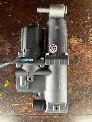 MFS 50 40 hp Tohatsu POWER TRIM PUMP 3Z5771800 3Z5771900 four