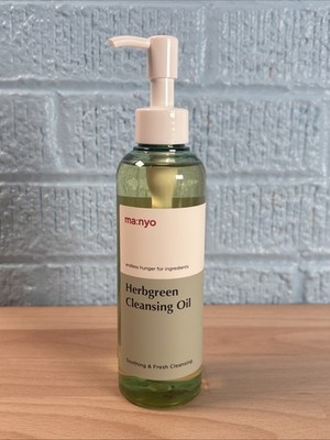 ma:nyo Herbgreen Cleansing Oil 200 ml Soothing & Fresh Cleansing