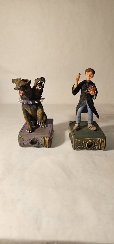 Harry Potter Story Teller Figurines Set Of 2, Ron Wesley & Fluffy
