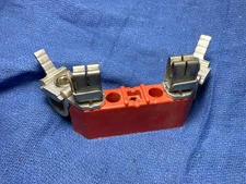 JUST 1  Milbank U 200 Amp Meter Socket Base Repair Lug Assembly