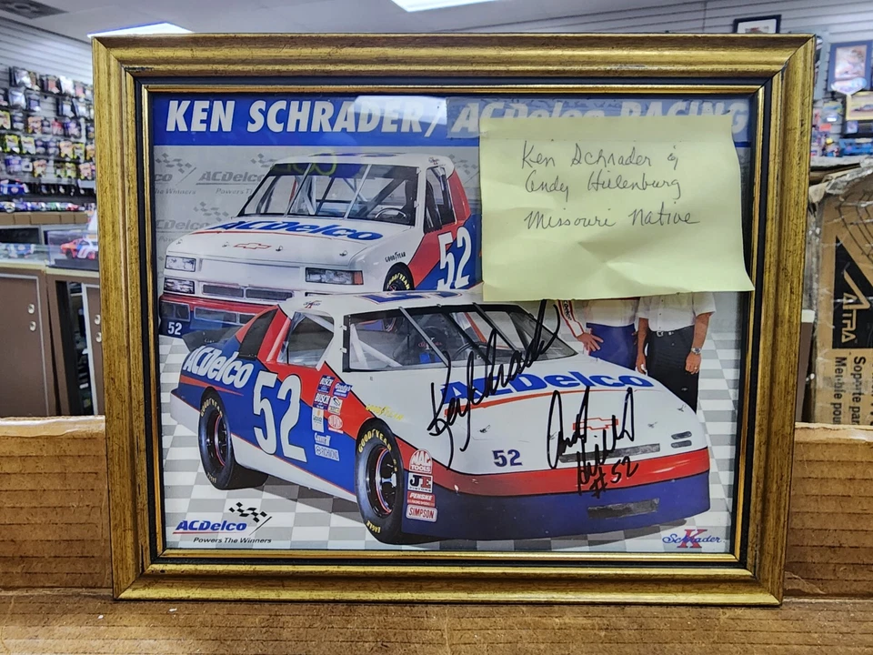 Póster autografiado de Ken Schrader y Andy Hilenburg enmarcado Foto 3 de 4