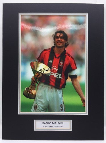 RARE Paolo Maldini AC Milan Signed Photo Display + COA AUTOGRAPH ITALY
