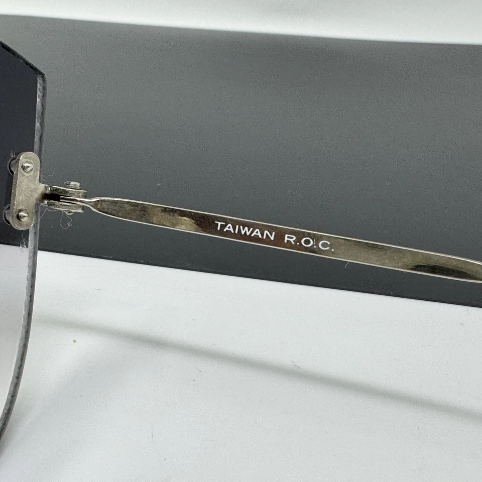 Gafas de sol vintage de los años 80 de gran tamaño Taiwán ROC ojo de gato mariposa Hollywood Foto 4 de 4