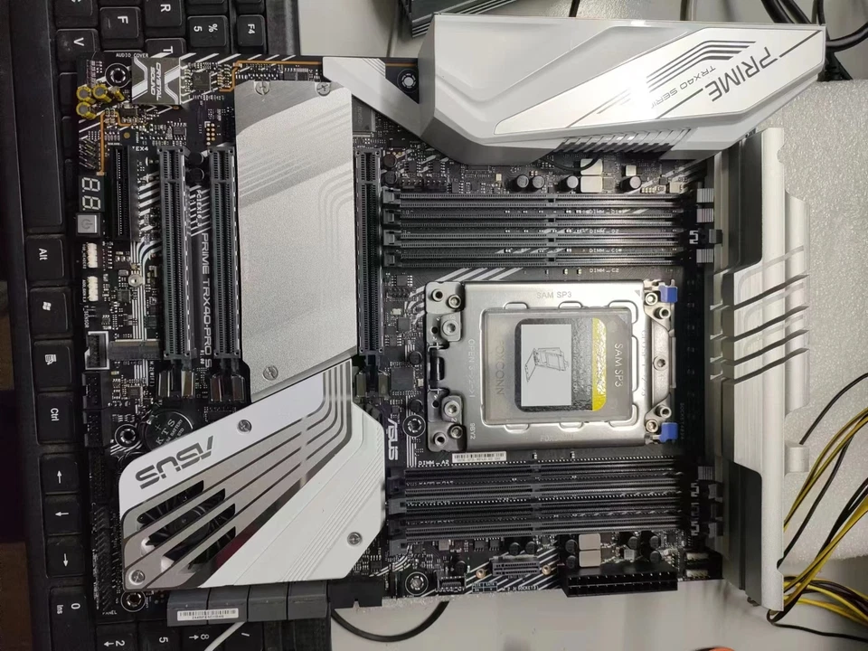 ASUS Prime trx40 Pro s + AMD Ryzen Threadripper 3960x 24 cores 48 threads bundle - Image 2 of 4