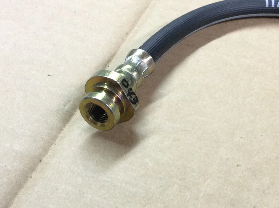 Manguera hidráulica de freno delantera NUEVA ARI 87-04056 - Se adapta a 94-96 Nissan 240SX Foto 4 de 4