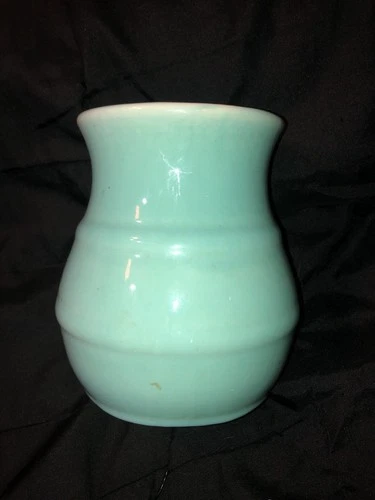 1920’s HULL POTTERY Ribbed Flower Pot Vase 40-H-7 Rare Catalina Turqouise Blue