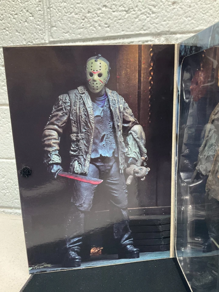 Neca Ultimate Jason Freddy Vs Jason 7 inch Action Figure - Image 3 of 4