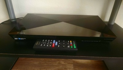 Sony BDP-S6200 3D Blu-ray Disc / DVD Player + 5 DVD Movies   Tested & Working