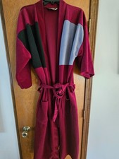 Sears vintage woman's size 36-48 L/XL velour 3/4 sleeves with pockets robe