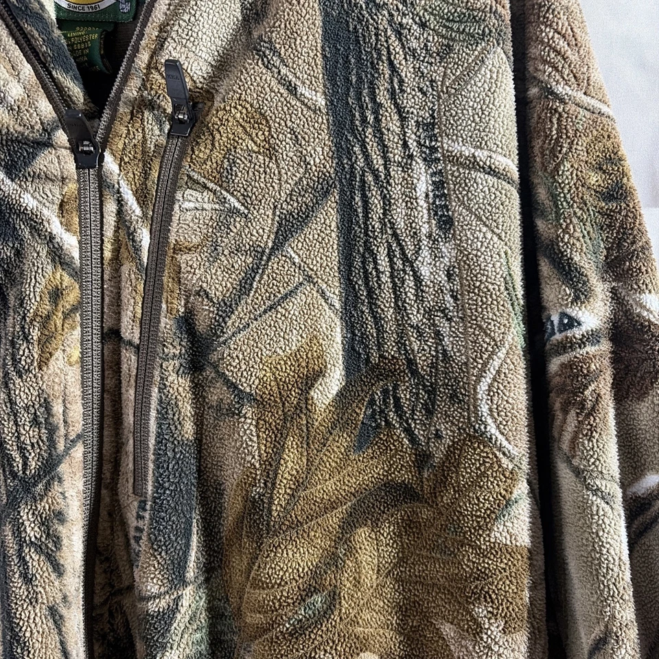 Cabelas Wind Shear Realtree Camo Fleece Jacket Coat XL - Image 4 of 4