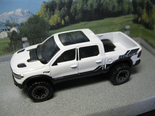 White 2020 Dodge Ram 1500 Rebel Pickup Truck! 2019 2021 4x4 - Picture 2 of 6
