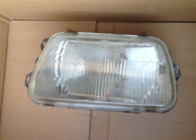 S356/  Audi 100 C1 F104 Scheinwerfer/ gebr.