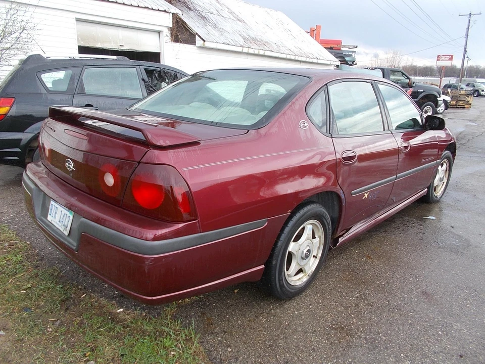 Used Front Right Door Window Regulator Front fits: 2001 Chevrolet Impala electri Foto 4 de 4