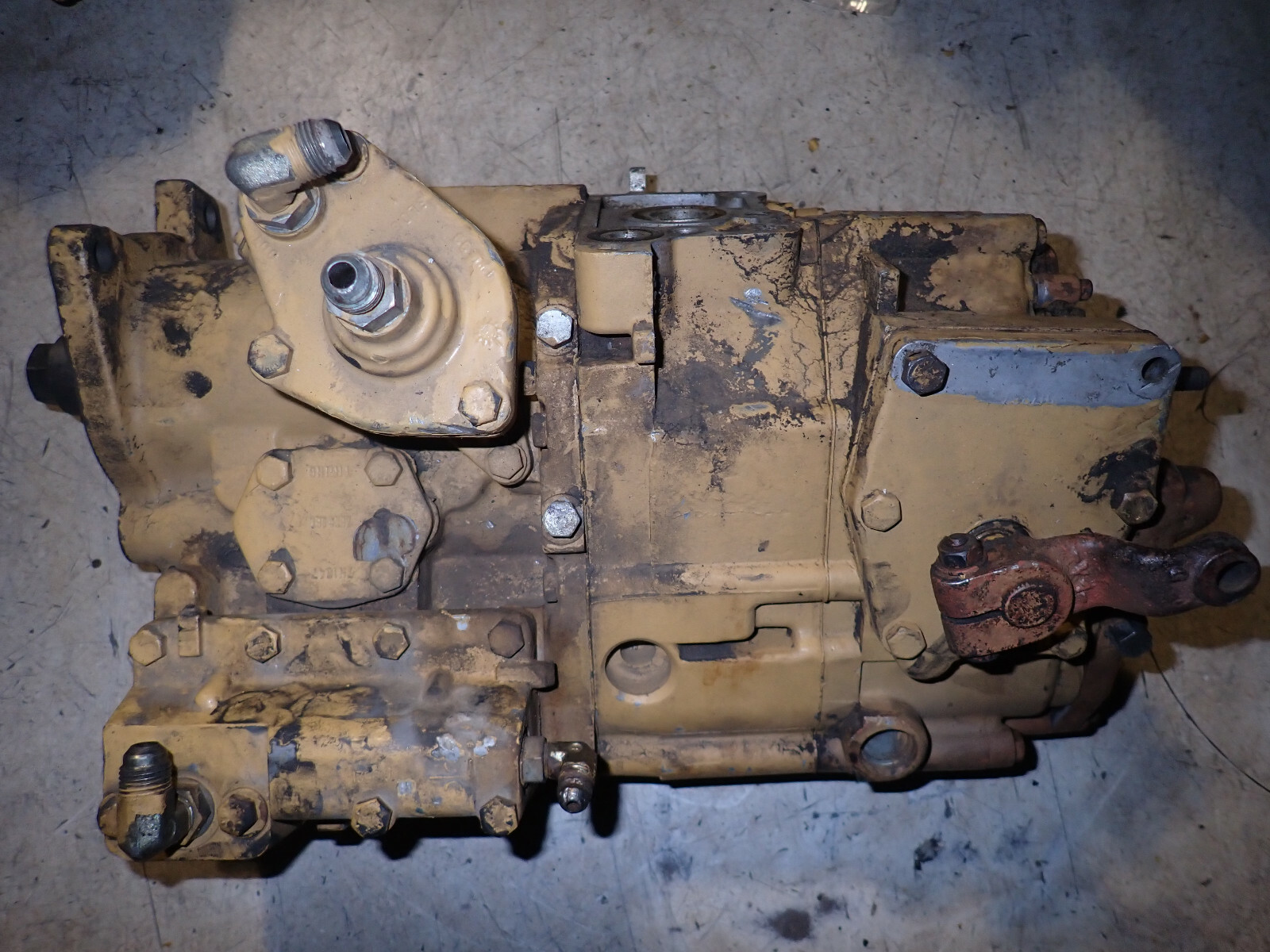 Caterpillar CAT 3304 Diesel Engine Fuel Injection Pump 2W5444