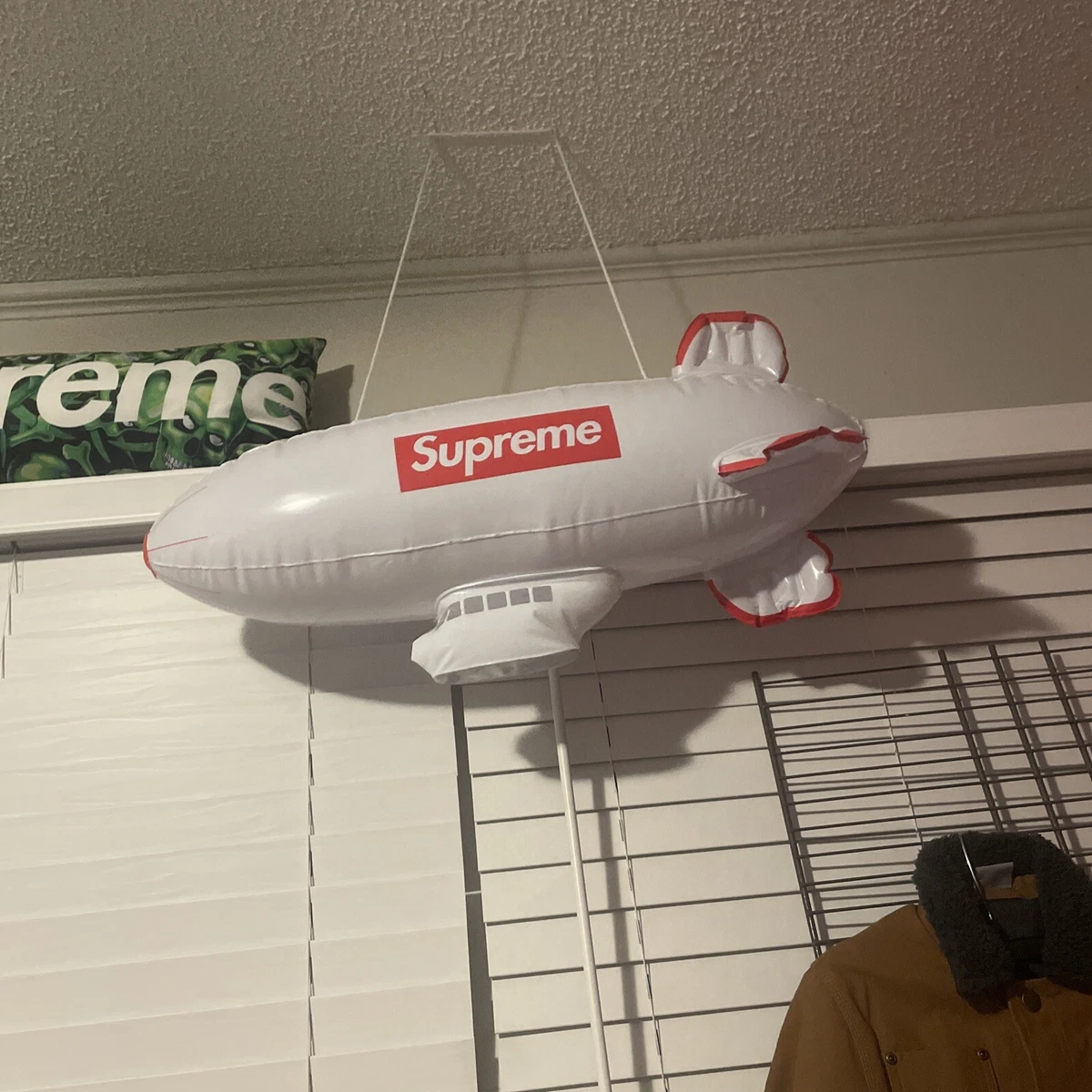 Supreme blimp hotsell