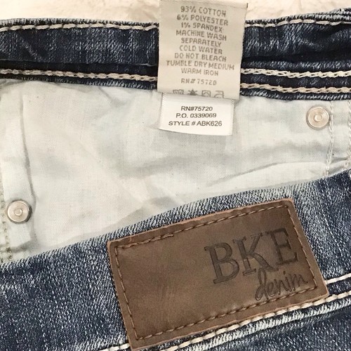 BKE 32 (13/14) Payton Women’s Denim Jeans Shorts Cutoffs Embroidered ABK626 - Picture 8 of 13