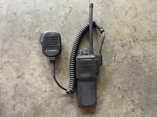 Motorola GP900 11b FuG 11b BOS Handfunkgerät 2m Funk Feuerwehr DRK THW