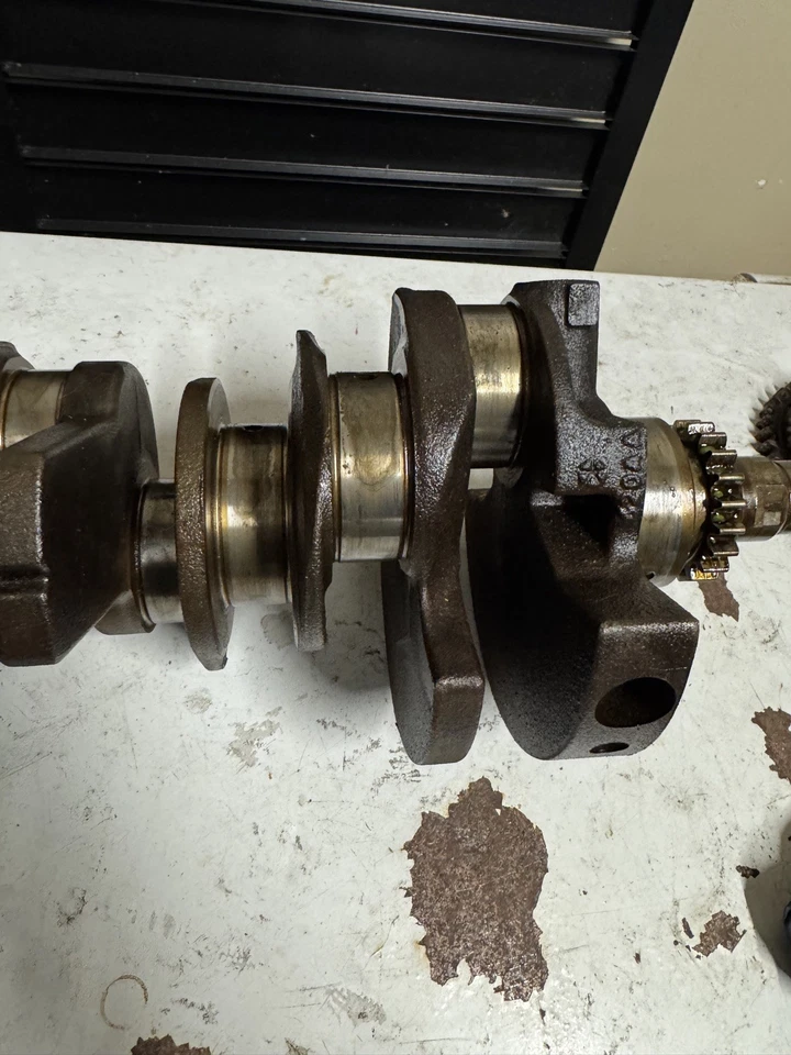 Jeep JK Wrangler OEM 3.8L Crankshaft 2007 2008 2009 2010 2011 046227 - Image 4 of 4