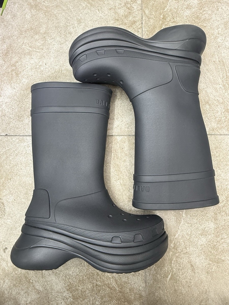 Balenciaga X Crocs Mid-Calf Boots In Rubber Men Black Size