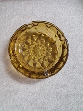 VINTAGE 70'S  INDIANA GLASS  AMBER ASHTRAY  6  INCH MED CENTURY MODERN  RETRO