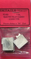 Details West 902 x HO Electric Relay 2-Dr Cabinet