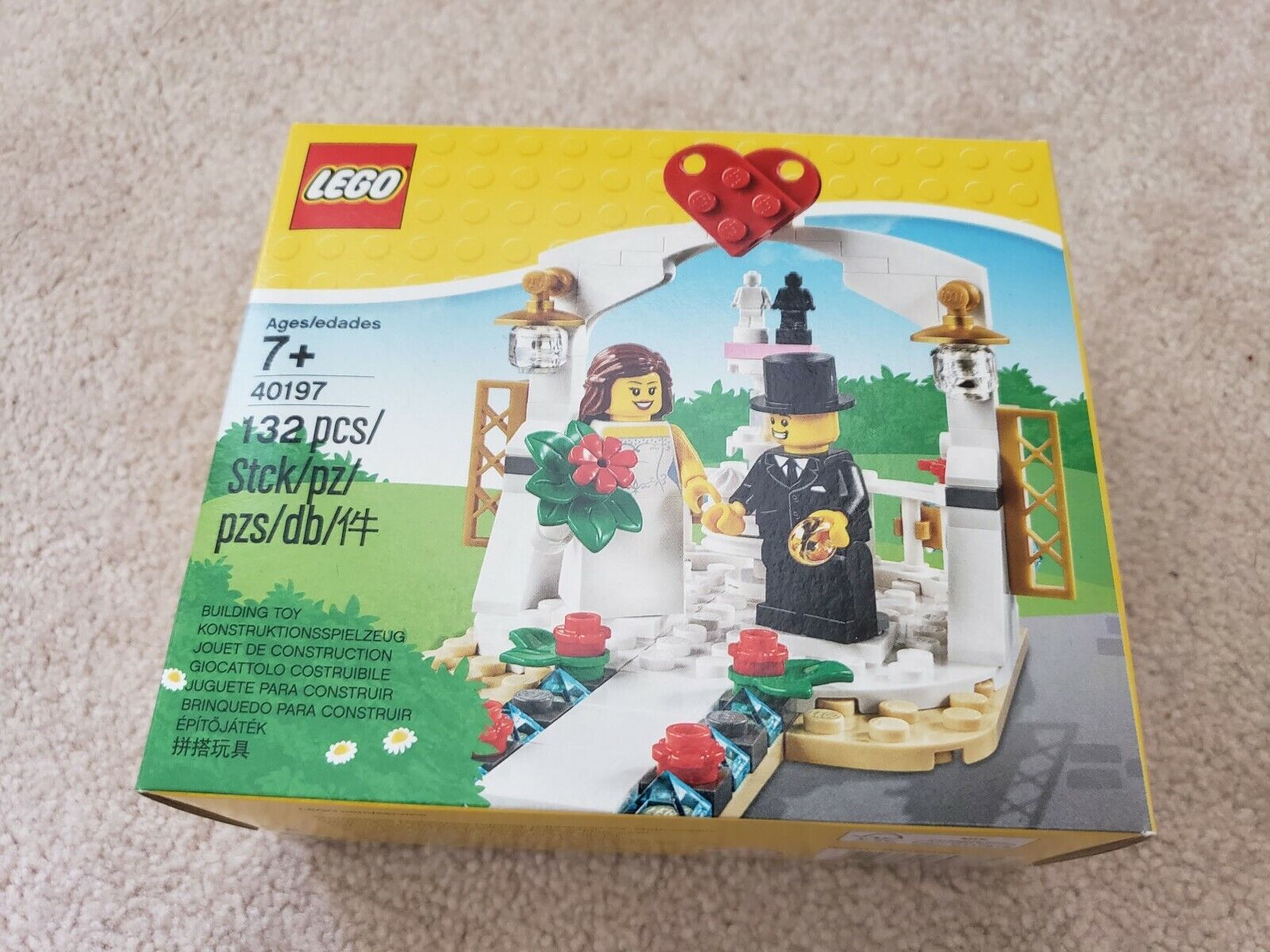 LEGO 40197 Wedding Mini Figs Figures Bride Groom Cake Table Set NEW SEALED 