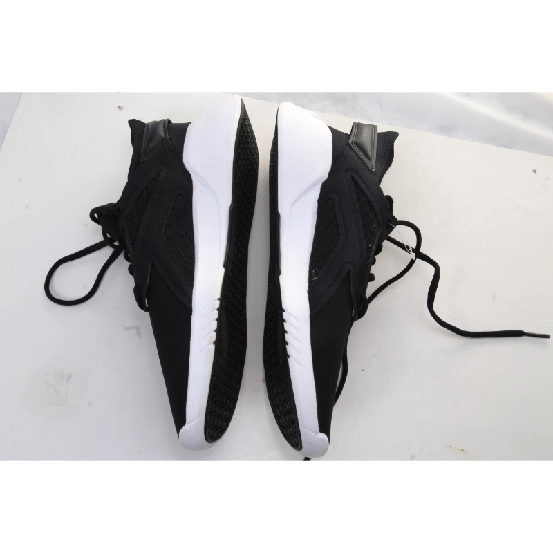 NWOB REEBOK Freestyle Motion Lo sneakers shoes black lace up sz 8.5 - Image 4 of 4