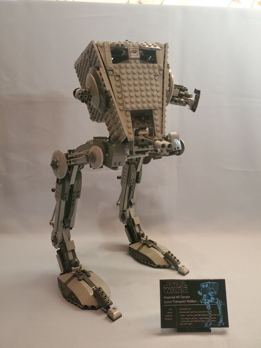 LEGO Star Wars UCS Imperial AT-ST #10174 - Complete LEGO Star Wars UCS Imperial AT-ST #10174 - Complete