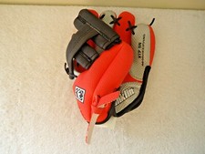 " NWT " Franklin RTP 2000  RTP 9N Youth Glove " GREAT GIFT ITEM "