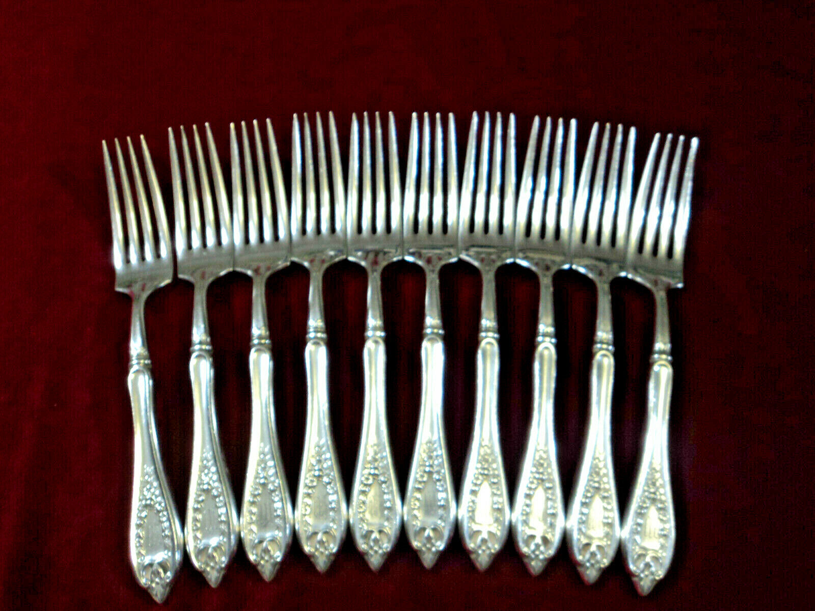 OLD COLONY Silverplate Dinner Fork Set Rogers Antique Flatware Lot of 10 Mono