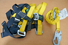 Honeywell Miller Standard Non-Stretch Harness L/XL 850 w/ Manyard Lanyard