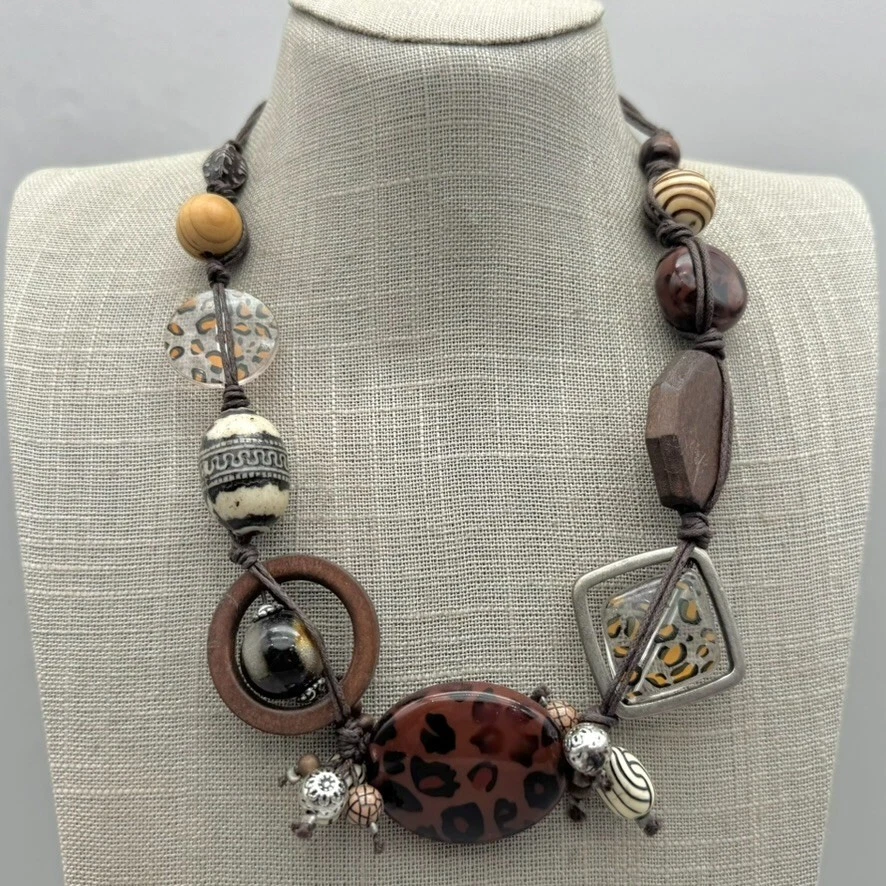 VETEMENTS Collana Stampa Animali Perline Marrone Neutro Boho Zingara Eclettica Artigianale 18 Pollici