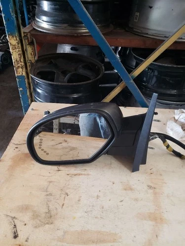 Driver Side Mirror Power With Turn Signal Silver-213M Fits 07-08 YUKON XL 223841