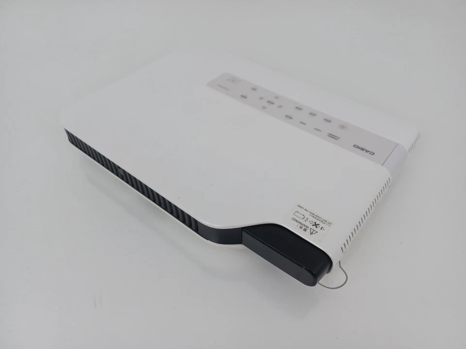 Casio XJ-A140V HDMI VGA VA data projector with 3977 lamp hours and HDMI cable - Image 2 of 4