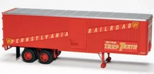 Rapido HO Scale ~ New 2025 ~ Fruehauf 35' Van Trailer ~ PRR #35 C 525 ~ 403013