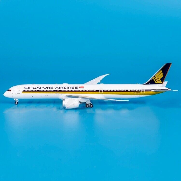 1:400 Aviation SINGAPORE AIRLINES Boeing B787-10 Plane 1:400 Aviation SINGAPORE AIRLINES Boeing B787-10 Plane