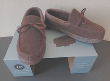 Wayland Square Slippers Deluxe Men's Memory Foam Size Small Men's 6-7 Brown NEW