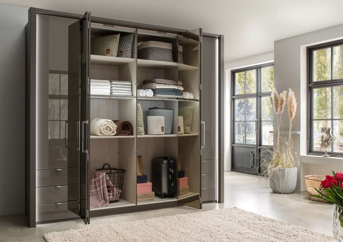 HIGH END GERMAN 4 DOOR WARDROBE BEDROOM FITTED FREE WHITE GREY GRAPHITE GLASS 2