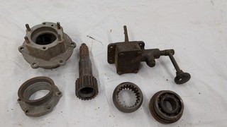 Land Rover series one centre power take off unit
