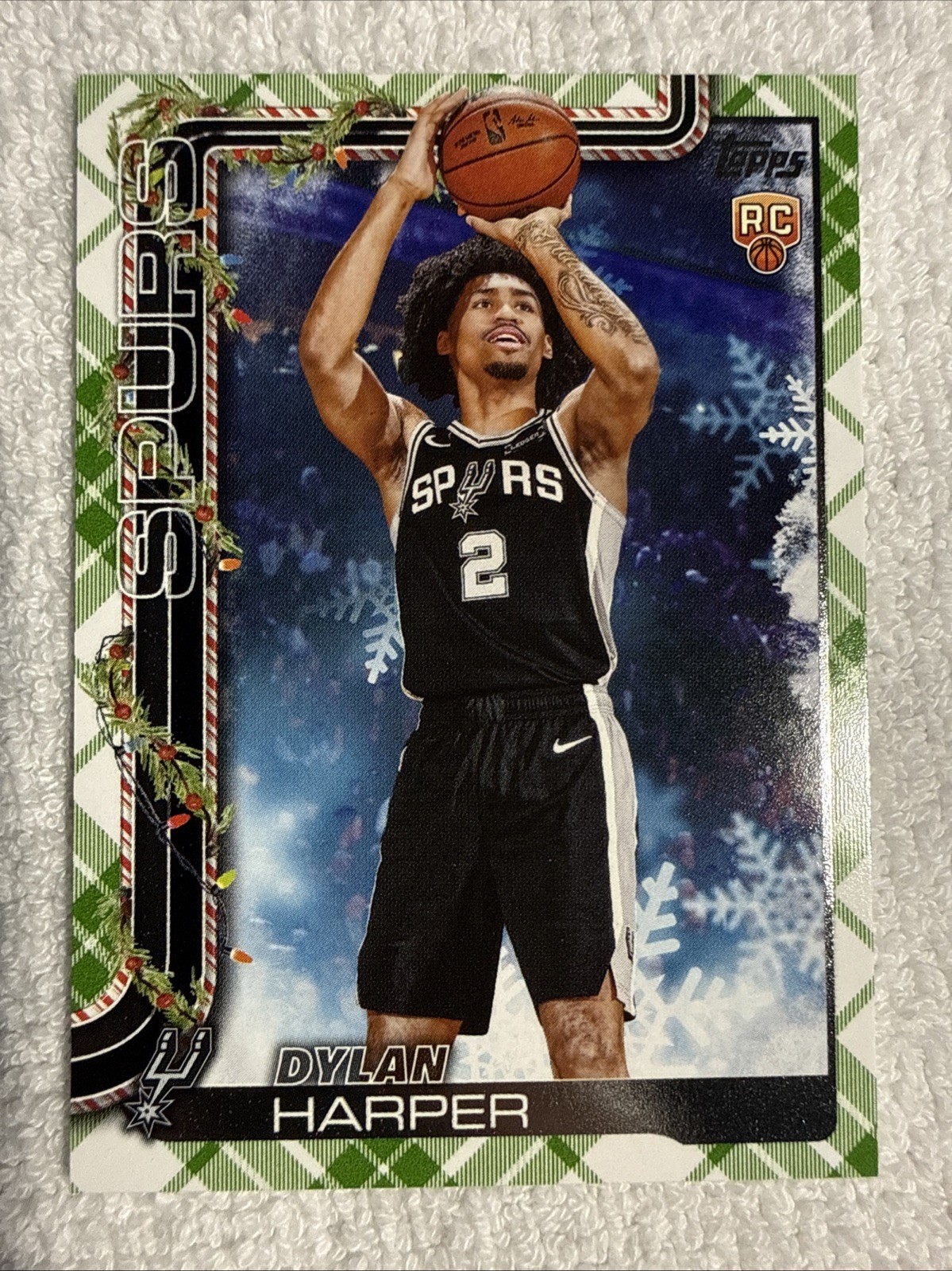 2025-26 Topps Holiday Basketball #H162 DYLAN HARPER RC Plaid Parallel Spurs