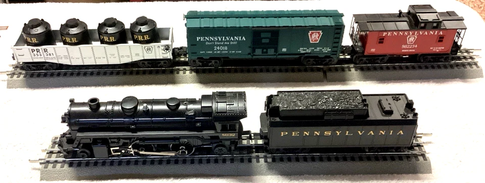 TESTED Lionel Pennsylvania Flyer - O Gauge Train Set (6-31936) Great Shape Clean - Image 2 of 4