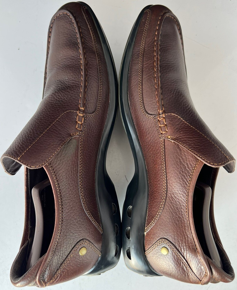 Cole Haan Pebbled Grain Leather Fashion Slip On Shoes Men display picture 2