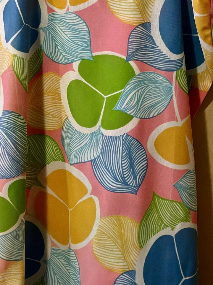 Women’s Vintage 60’s 70’s Polyester Knit Hippie Groovy Retro Mod Go Go Dress LG - Image 4 of 4