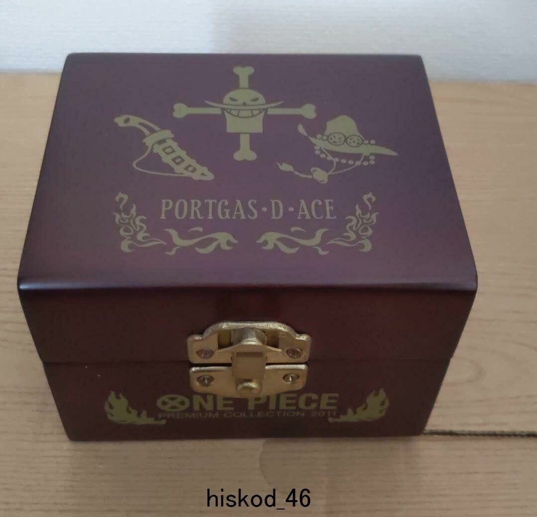 ONE PIECE 腕時計 PORTGAS D. ACE ほぼ未使用 Seiko 2021 x 