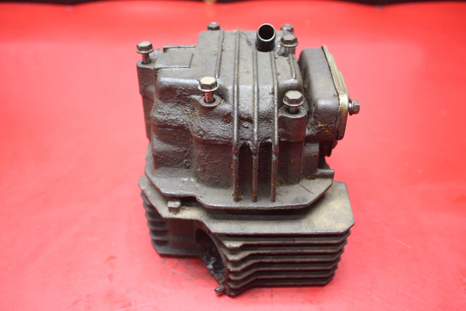 Honda Fourtrax 200 1992 motor extremo superior culata 12200-HB7-670 Foto 3 de 4