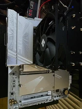 Gigabyte X870 AORUS ELITE WiFi7 ICE, AMD X870, S AM5, DDR5 + 8700G APU