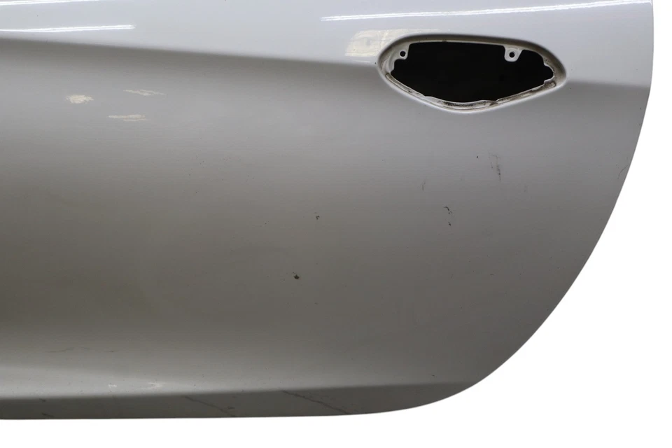 09-16 BMW Z4 E89 Panel de carcasa de puerta lateral izquierda del conductor blanco 41007225135 OEM Foto 4 de 4